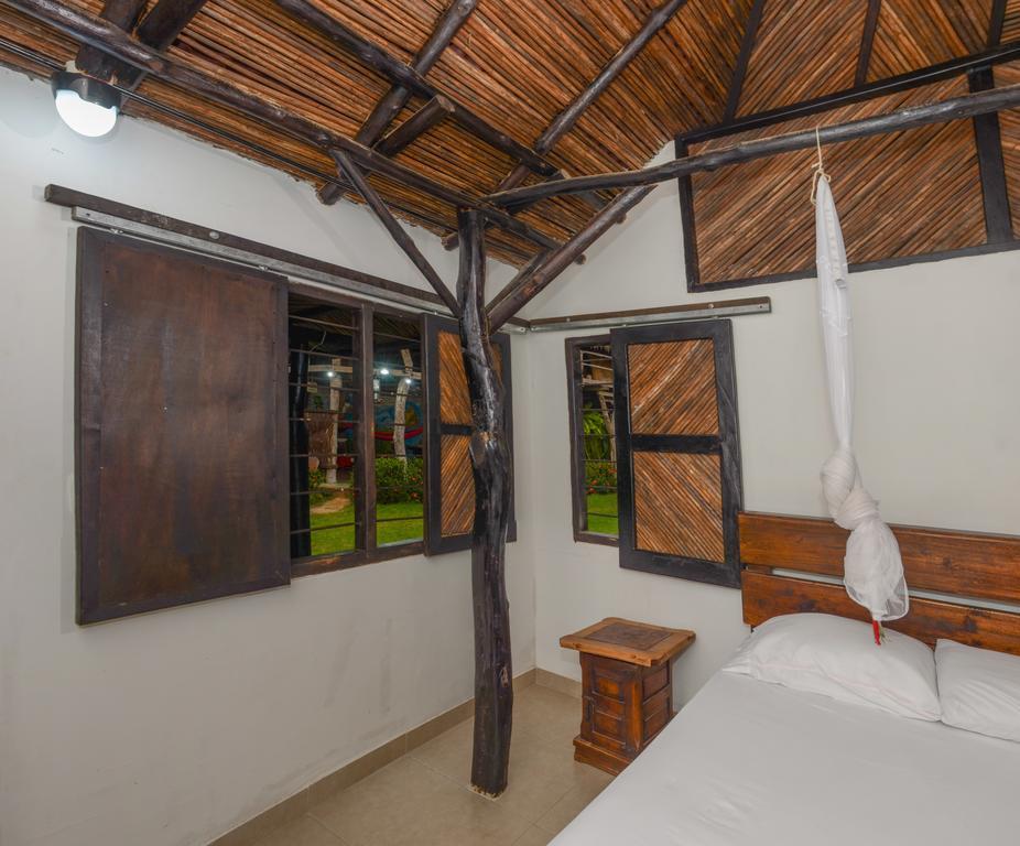 Hostal La Media Luna Palomino Εξωτερικό φωτογραφία