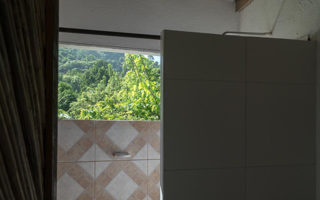 Hostal La Media Luna Palomino Εξωτερικό φωτογραφία