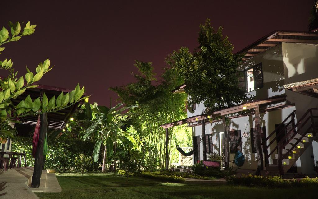Hostal La Media Luna Palomino Εξωτερικό φωτογραφία