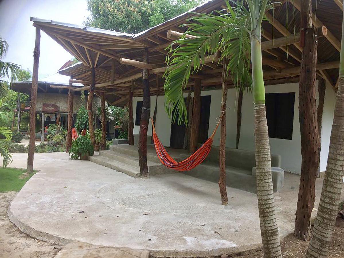 Hostal La Media Luna Palomino Εξωτερικό φωτογραφία