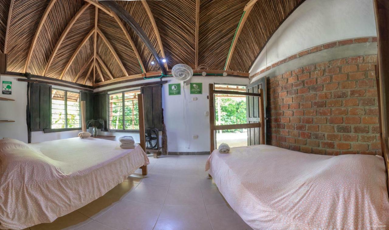 Hostal La Media Luna Palomino Εξωτερικό φωτογραφία