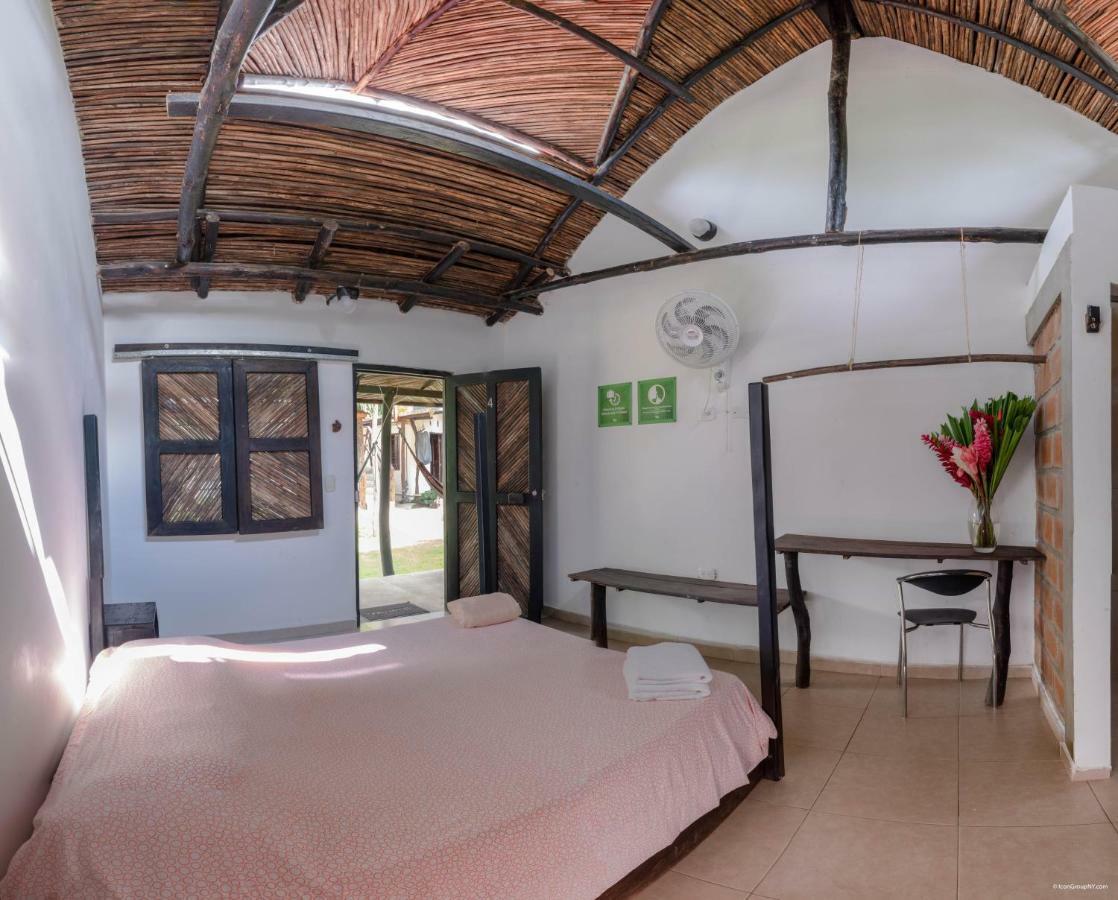 Hostal La Media Luna Palomino Εξωτερικό φωτογραφία