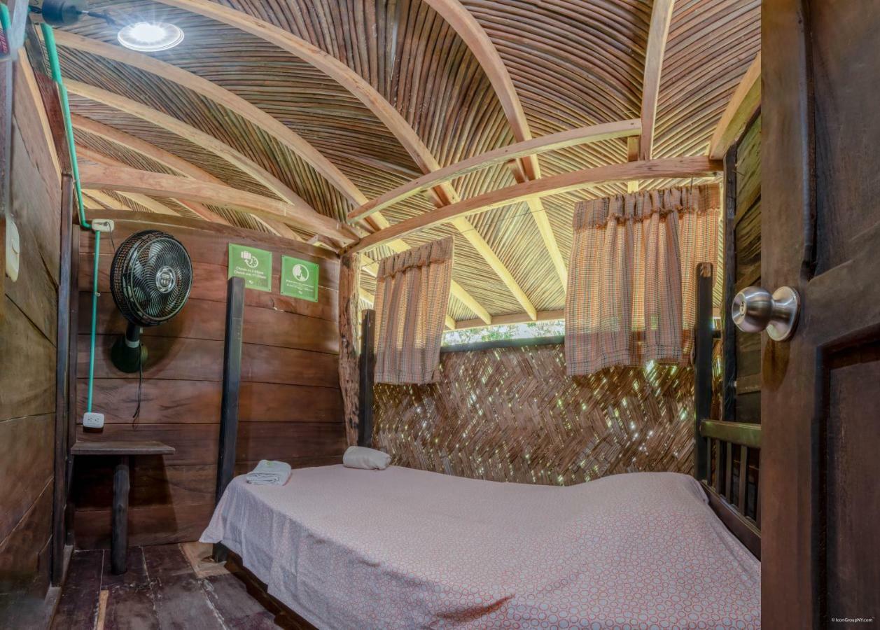 Hostal La Media Luna Palomino Εξωτερικό φωτογραφία